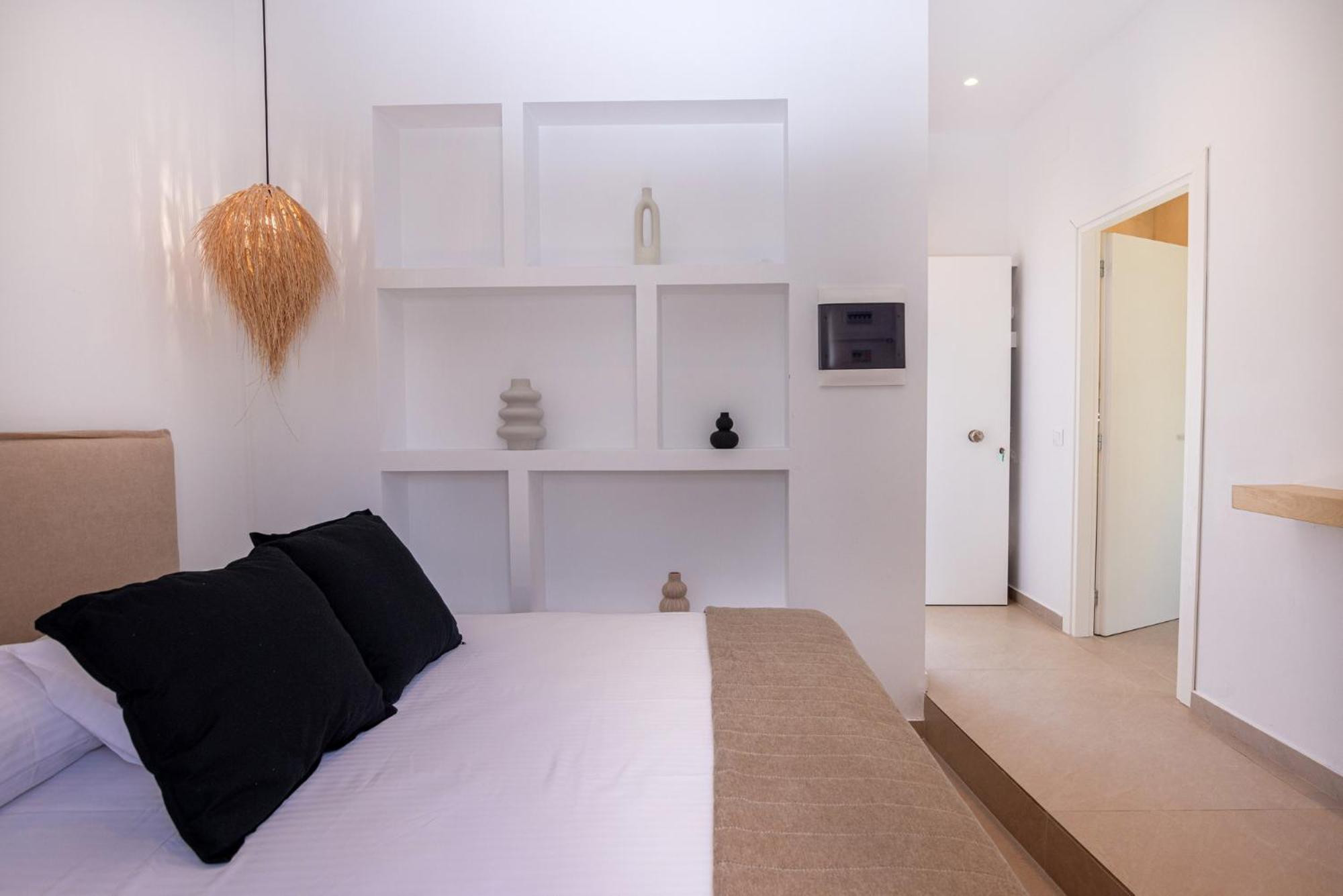 Alora Suites Tínos Habitación foto