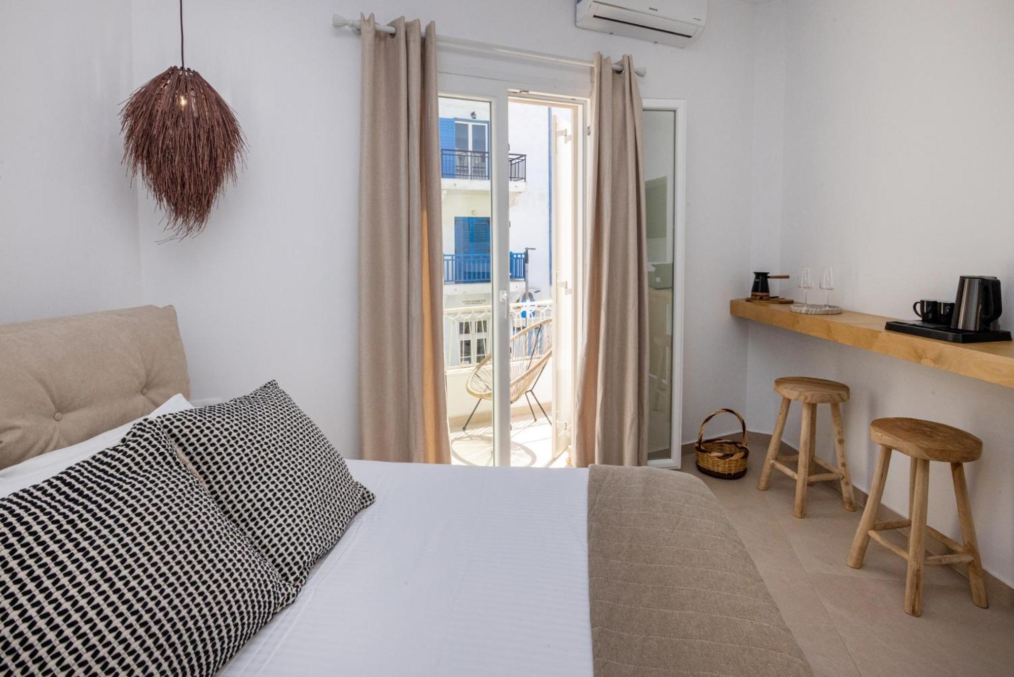 Alora Suites Tínos Habitación foto